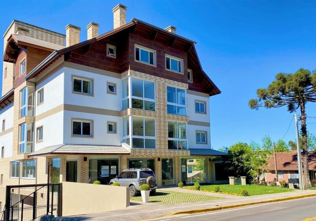 Dom Fioreze 205 - Apto Em Gramado Ao Lado Do Hotel Colline De France Exterior foto
